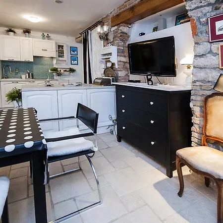 Apartament Art *